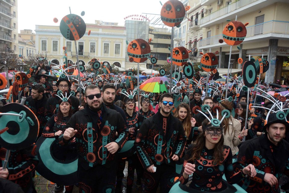 30.000 καρναβαλιστές και 100% πληρότητα στα ξενοδοχεία το Σαββατοκύριακο στην Πάτρα | iefimerida.gr 1