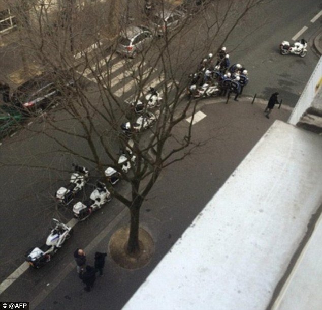 Εκκενώθηκε η Euro Disney, ένα φαρμακείο και μία συναγωγή -Η μυστηριώδης γυναίκα που ισχυρίστηκε ότι είναι η καταζητούμενη Μπουμεντιέν [εικόνες] | iefimerida.gr 6