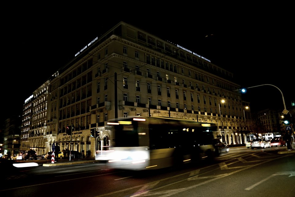 Σκοτάδι και στην Ακρόπολη -Εσβησε τα φώτα για την «Ωρα της Γης» [εικόνες]   | iefimerida.gr 4