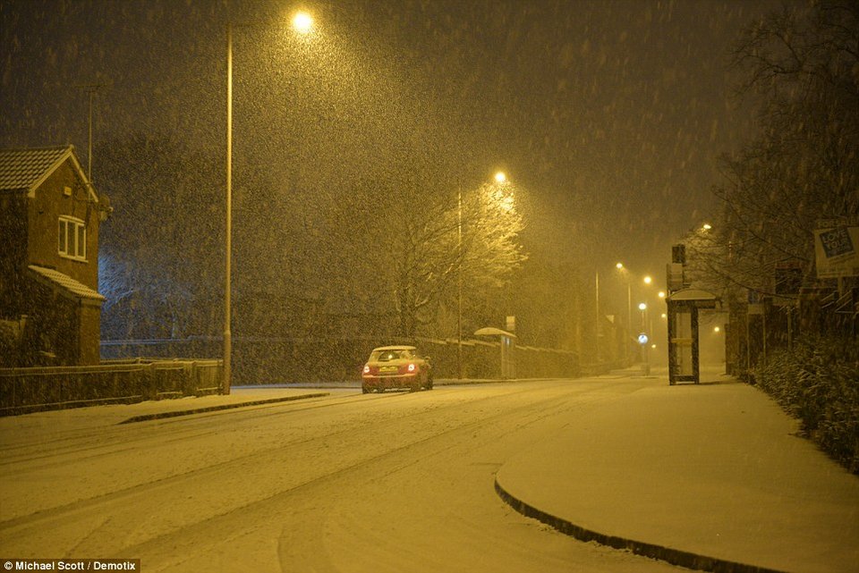 Βιβλική καταστροφή από το πέρασμα του τυφώνα Ρέιτσελ στη Βρετανία [εικόνες] | iefimerida.gr 10