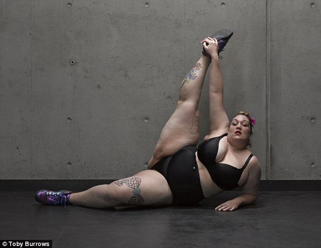 Το πιο ανατρεπτικό σόου χορού -Παχουλές χορεύτριες με έξτρα κιλά αλλά μεγάλη ευλυγισία [εικόνες] | iefimerida.gr 12