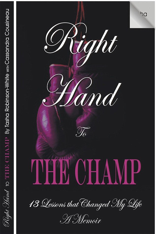 Βαλίτσες με δολάρια, στρίπερ και ακριβά ρολόγια: Ο μυστηριώδης κόσμος ενός διάσημου μποξέρ [εικόνες] | iefimerida.gr 0