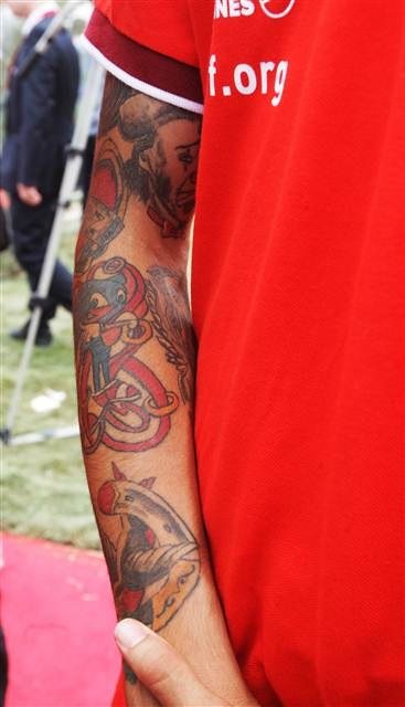 Ο Ερντογάν τα έβαλε και με τα τατουάζ -Κατσάδιασε ποδοσφαιριστή γιατί... πλήγωσε το σώμα του [εικόνες&βίντεο] | iefimerida.gr 2