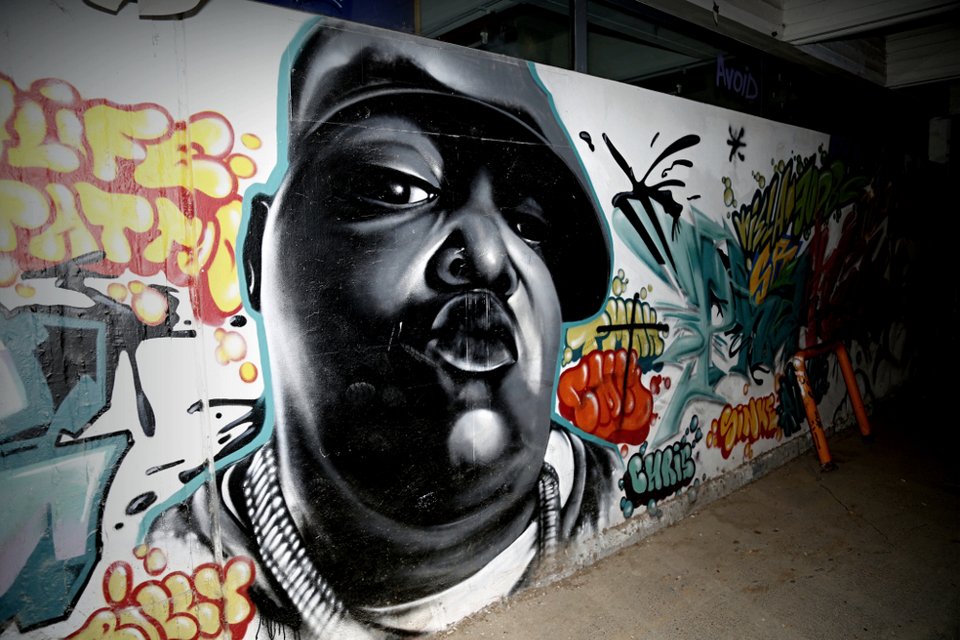 Τα «κρυμμένα» γκράφιτι της Αθήνας -Ξεφυτρώνουν σε κάθε γωνιά της πόλης [εικόνες] | iefimerida.gr 2