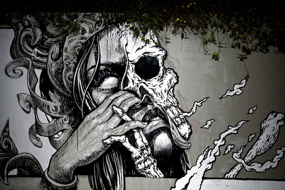 Τα «κρυμμένα» γκράφιτι της Αθήνας -Ξεφυτρώνουν σε κάθε γωνιά της πόλης [εικόνες] | iefimerida.gr 14