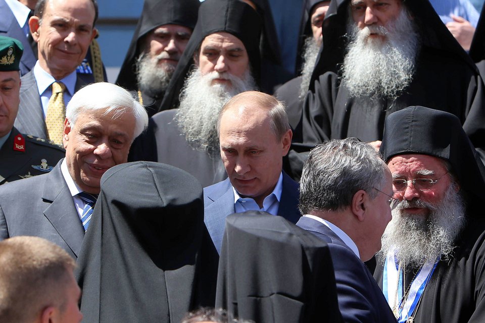 Πούτιν: Στο Aγιον Oρος γίνεται σημαντικό έργο που αφορά στις ηθικές βάσεις και αξίες [εικόνες] | iefimerida.gr 4