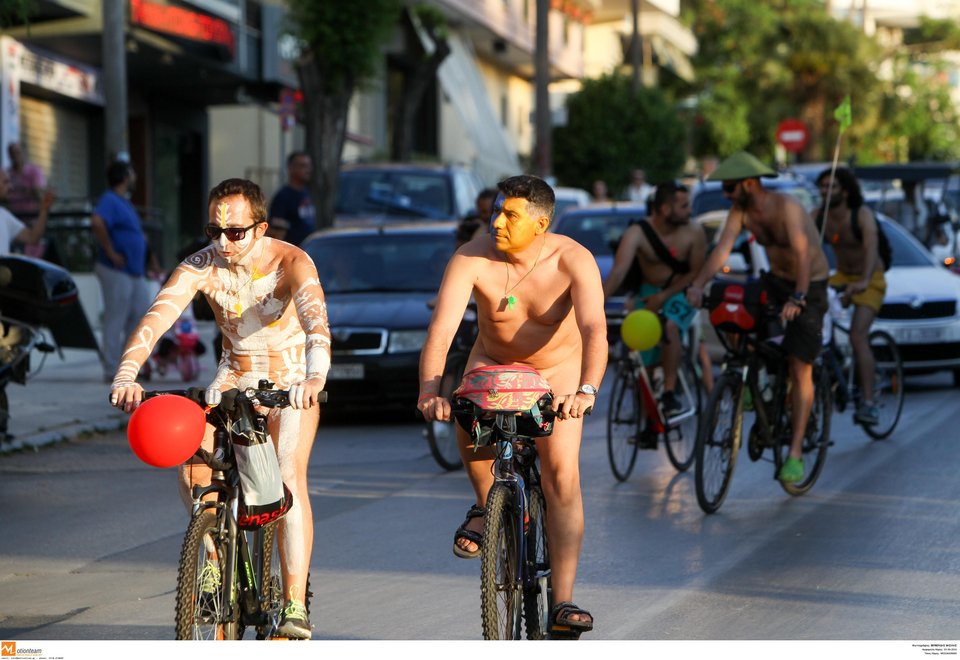 Γυμνή ποδηλατοδρομία στη Θεσσαλονίκη για καλό σκοπό [εικόνες] | iefimerida.gr 5