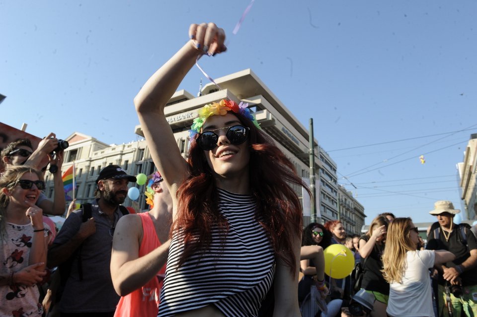 12ο Αthens Pride: Στα χρώματα του ουράνιου τόξου βάφτηκε η Αθήνα [εικόνες]  | iefimerida.gr 3