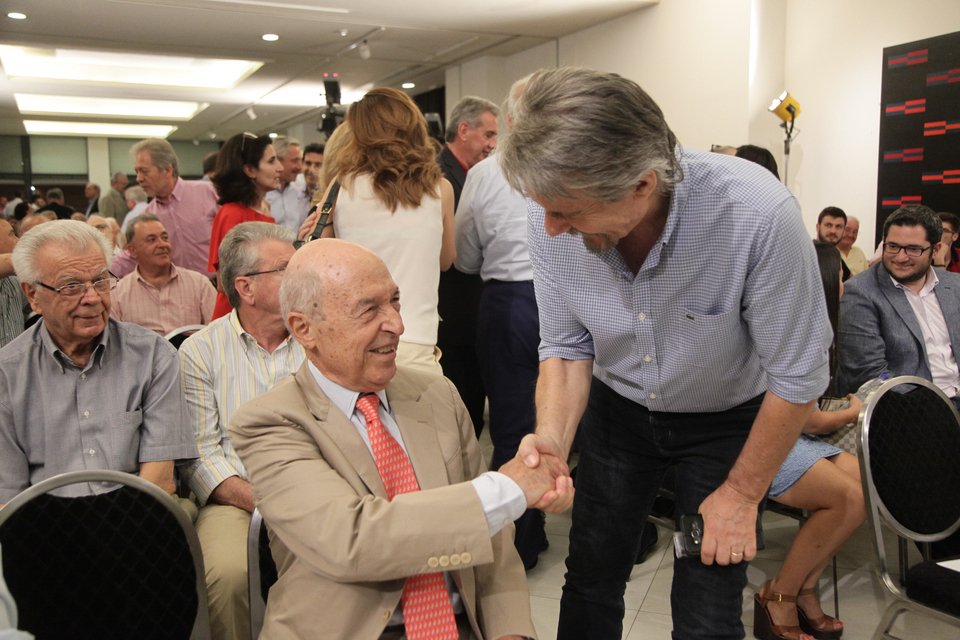 Eκδήλωση για τα 20 χρόνια από τον θάνατο του Ανδρέα Παπανδρέου -Φώφη, Γιώργος, Σημίτης ήταν εκεί [εικόνες] | iefimerida.gr 18