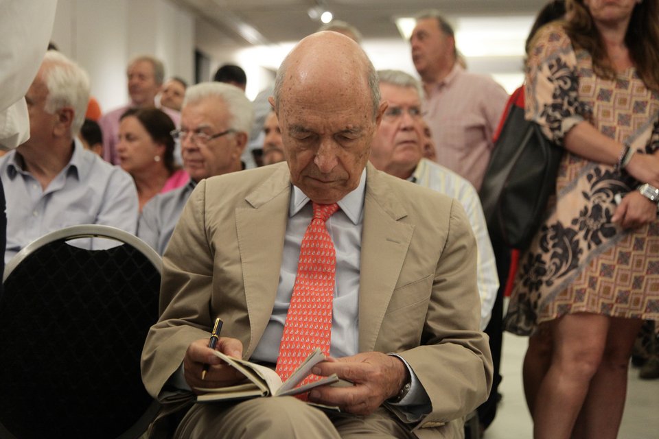 Eκδήλωση για τα 20 χρόνια από τον θάνατο του Ανδρέα Παπανδρέου -Φώφη, Γιώργος, Σημίτης ήταν εκεί [εικόνες] | iefimerida.gr 26