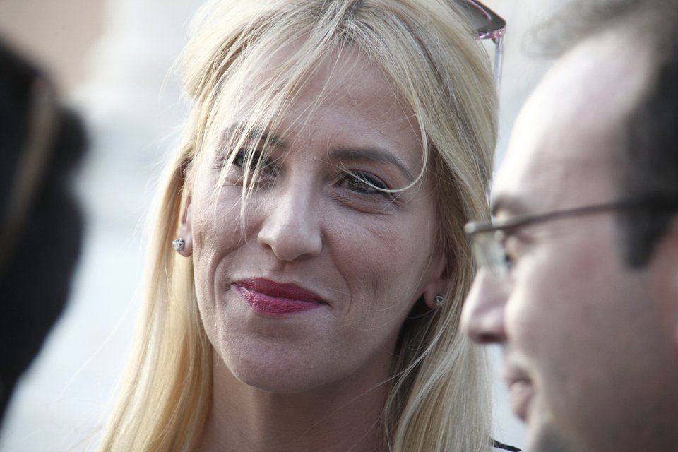 Μόνο ο Λεβέντης στο πλάι του Τσίπρα στην ομιλία του για τη Συνταγματική Αναθεώρηση [εικόνες] | iefimerida.gr 4