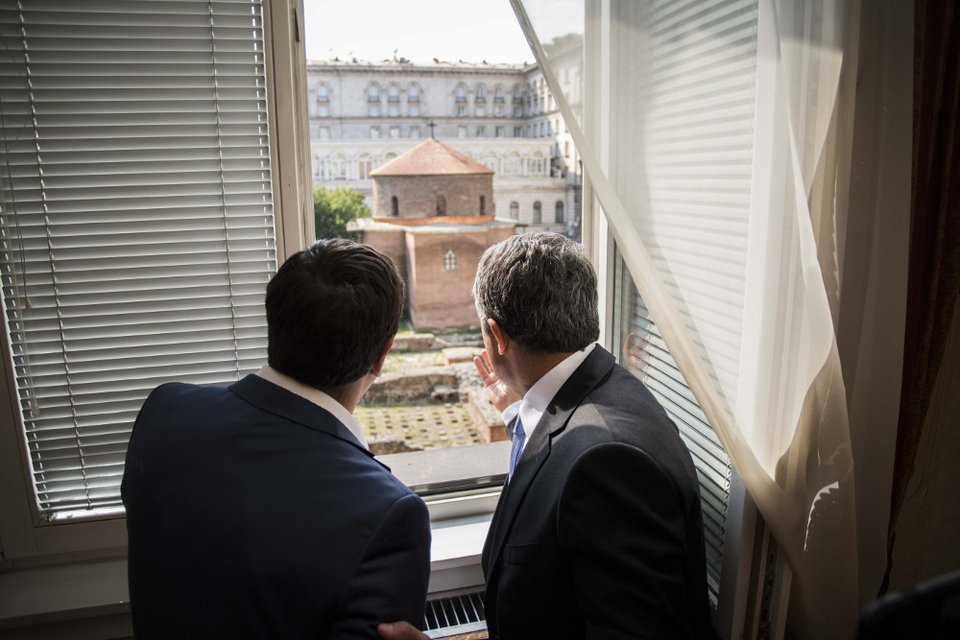 Ενέργεια και οικονομία στο επίκεντρο της συνάντησης Τσίπρα με τον Βούλγαρο ομόλογό του [εικόνες] | iefimerida.gr 3