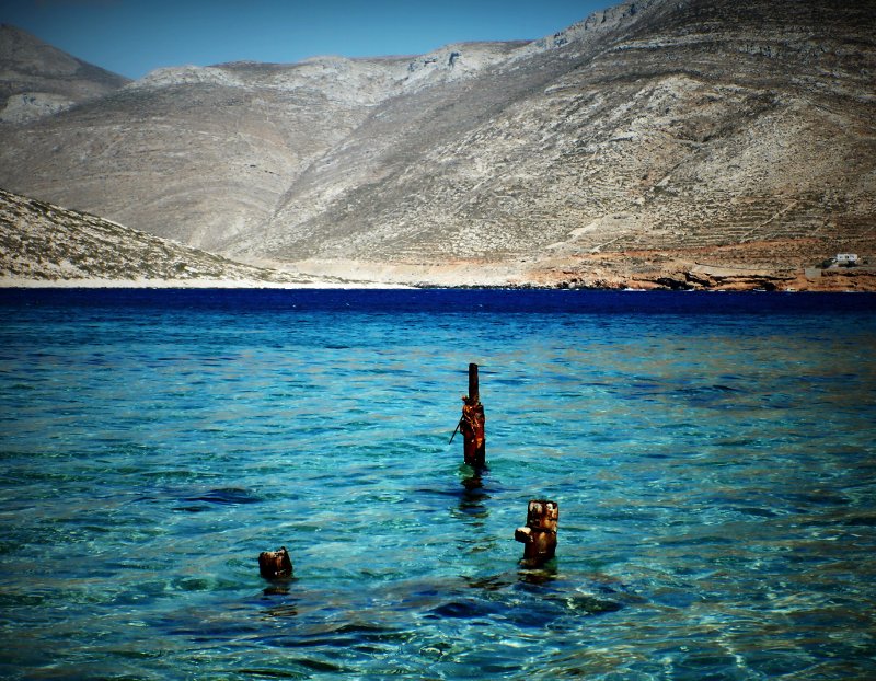 Βουτιές στο «Απέραντο Γαλάζιο» των Κυκλάδων: Καταδύσεις στην Αμοργό [εικόνες] | iefimerida.gr 1