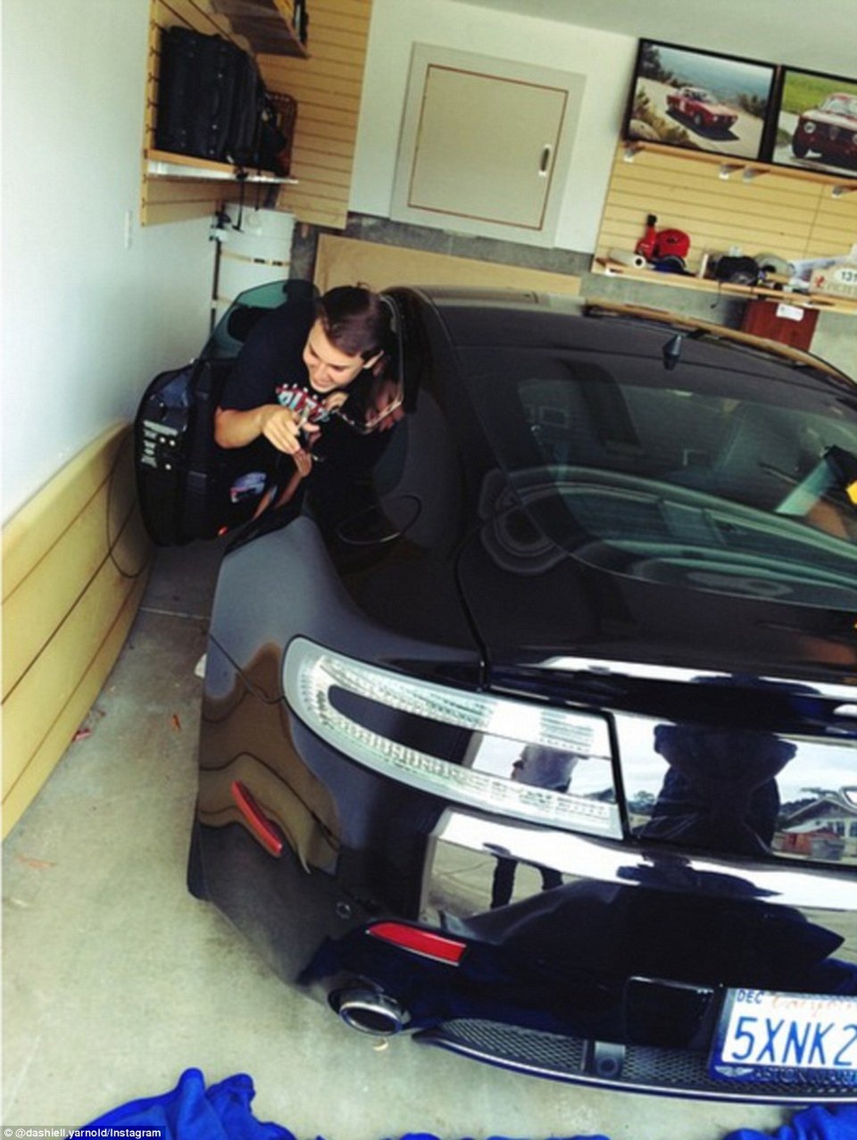 Ετσι περνούν το χειμώνα τα πλουσιόπαιδα του Instagram: Ταξίδια σε εξωτικά μέρη και ζωή playboy [εικόνες] | iefimerida.gr 26