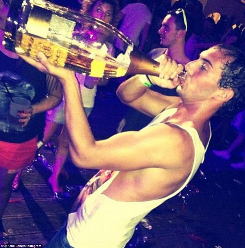 Ετσι περνούν το χειμώνα τα πλουσιόπαιδα του Instagram: Ταξίδια σε εξωτικά μέρη και ζωή playboy [εικόνες] | iefimerida.gr 18