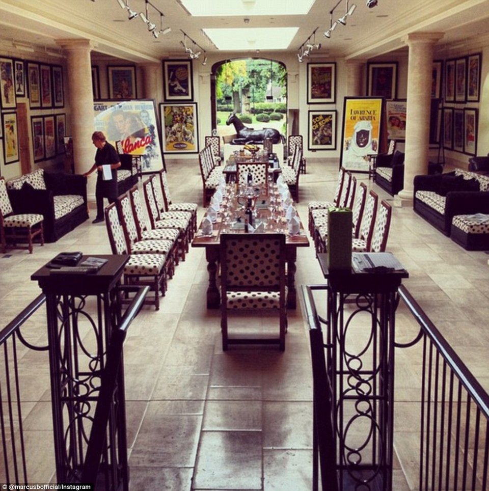 Ετσι περνούν το χειμώνα τα πλουσιόπαιδα του Instagram: Ταξίδια σε εξωτικά μέρη και ζωή playboy [εικόνες] | iefimerida.gr 12