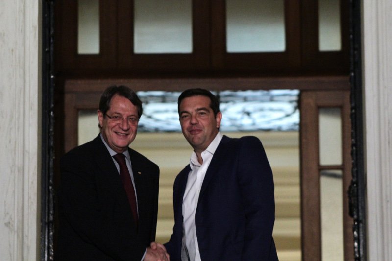 Το δείπνο του Τσίπρα στον Αναστασιάδη στο Μαξίμου [εικόνες]  | iefimerida.gr 1