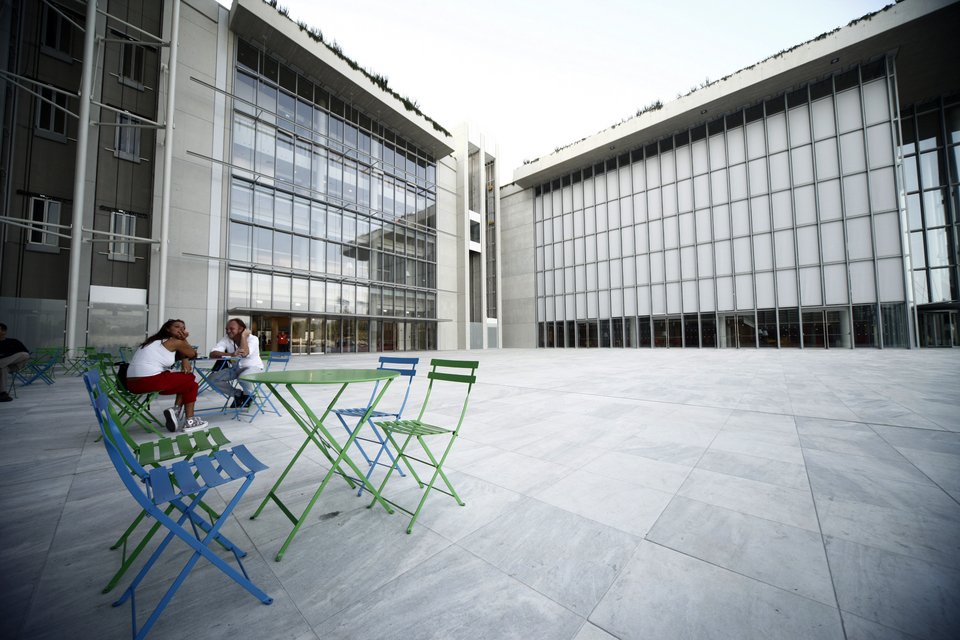 Κυριακές με κινηματογράφο στο Κέντρο Πολιτισμού Ιδρυμα Νιάρχος [πρόγραμμα]  | iefimerida.gr 1