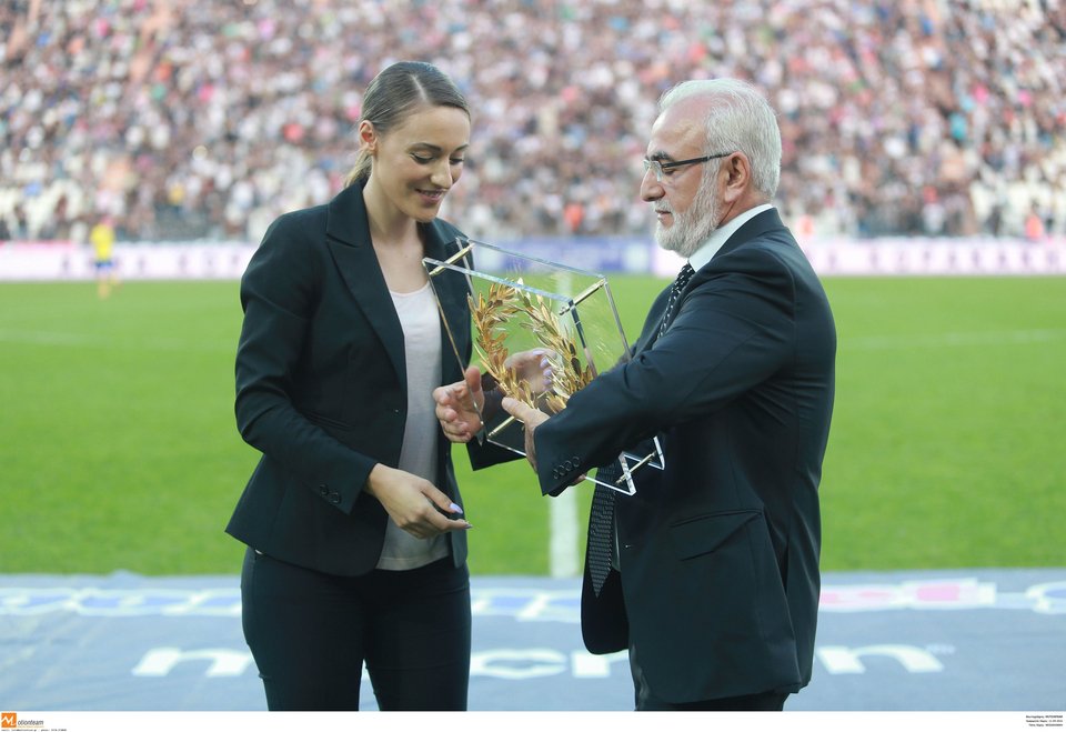 Νέο σκοπευτήριο και χορηγία από τον Σαββίδη για την Κορακάκη [εικόνες & βίντεο] | iefimerida.gr 2