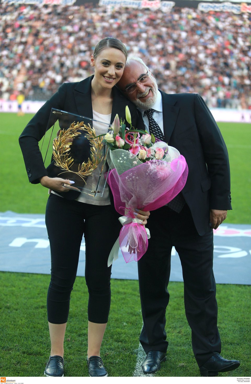 Νέο σκοπευτήριο και χορηγία από τον Σαββίδη για την Κορακάκη [εικόνες & βίντεο] | iefimerida.gr 3