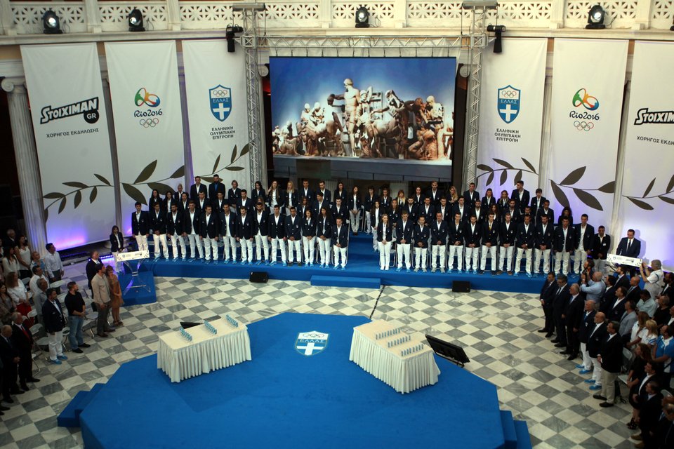 Η ΕΟΕ τίμησε την Ολυμπιακή αποστολή του Ρίο – Γιατί έκλαψε ο τέως βασιλιάς Κωνσταντίνος [εικόνες &amp; βίντεο] | iefimerida.gr 0