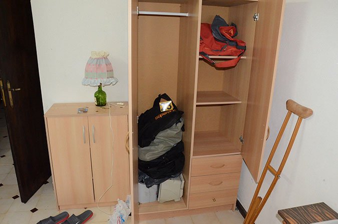 Φωτογραφίες μέσα από το κρησφύγετο του Πετρακάκου: Είχε κρυμμένο ένα ολόκληρο οπλοστάσιο [εικόνες] | iefimerida.gr 25