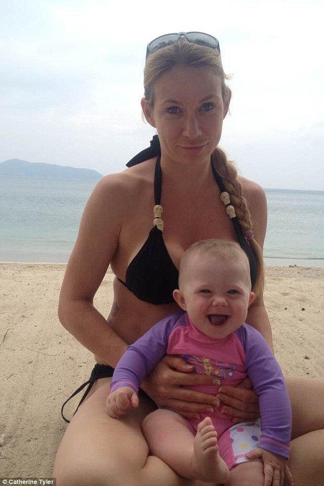 Η 30άρα που δίχασε: Εκανε βάρη, έγκυος στον 9ο μήνα -Η κοιλιά της εξαφανίστηκε μετά τη γέννα [εικόνες] | iefimerida.gr 8