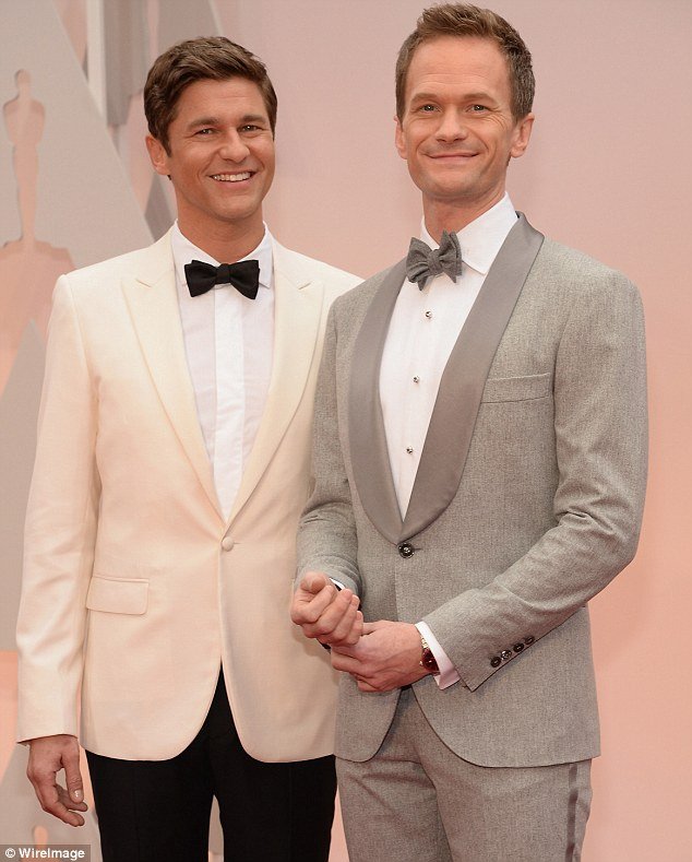 Οσκαρ 2015: Ξέφυγε ο παρουσιαστής της βραδιάς -Εμεινε γυμνός πάνω στη σκηνή [εικόνες] | iefimerida.gr 10