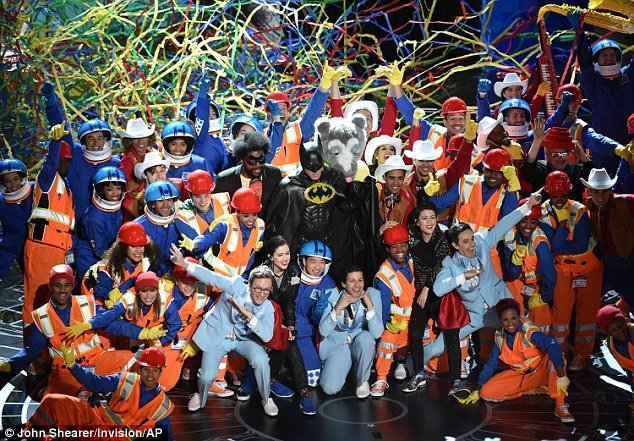 Οσκαρ 2015: Θρίαμβος για το Birdman -Η θεά Τζούλιαν Μουρ αγκαλιά με το χρυσό αγαλματίδιο -Ολα τα βραβεία [λίστα & εικόνες] | iefimerida.gr 13