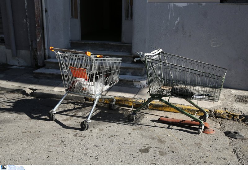 Μπαράζ επιθέσεων αναρχικών σε 9 σούπερ-μάρκετ παραμονή Χριστουγέννων | iefimerida.gr 3