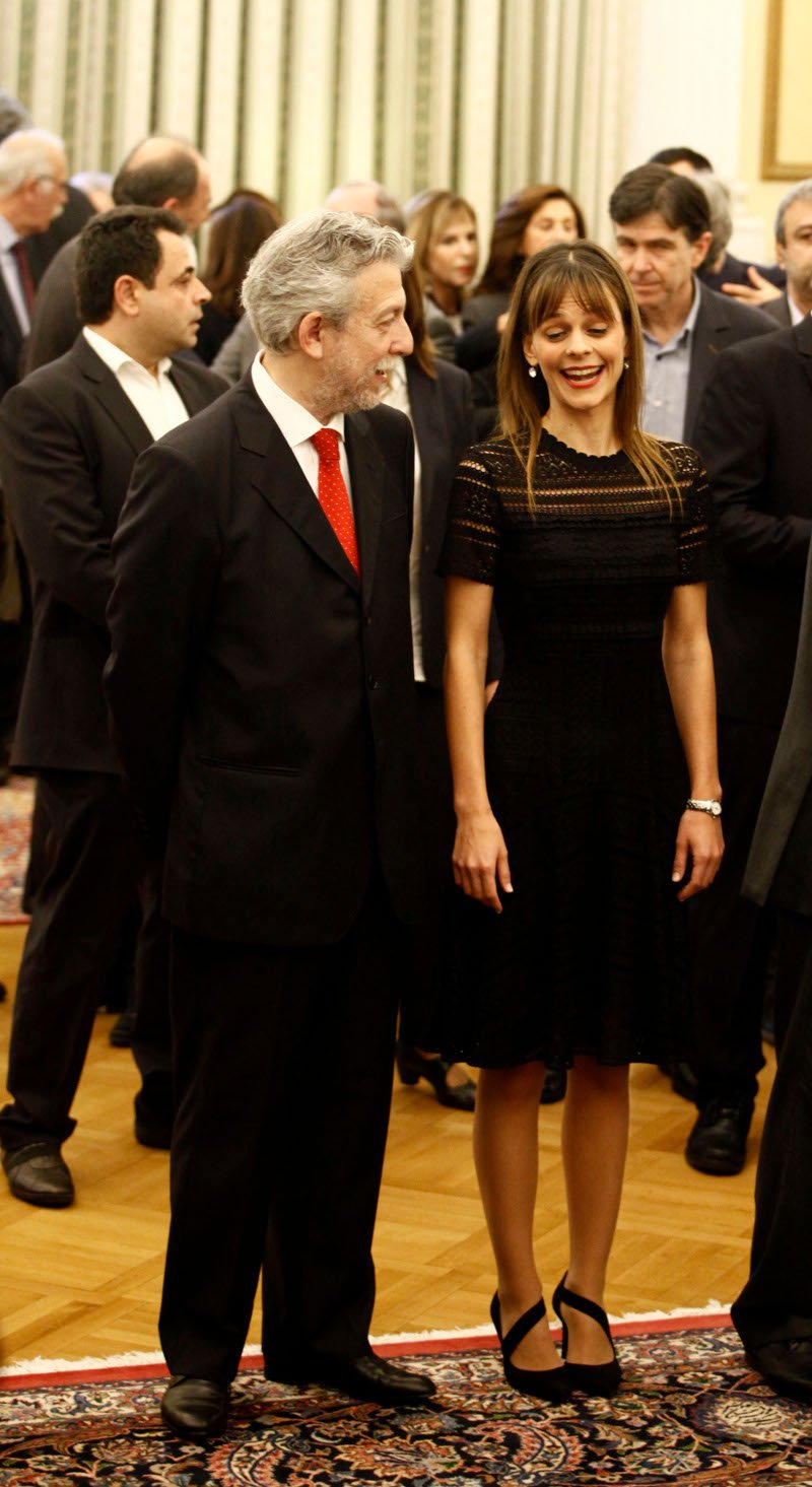 Εφη Αχτσιόγλου: Η νέα υπουργός προσέχει τη διατροφή της και είναι fit [εικόνες] | iefimerida.gr 0