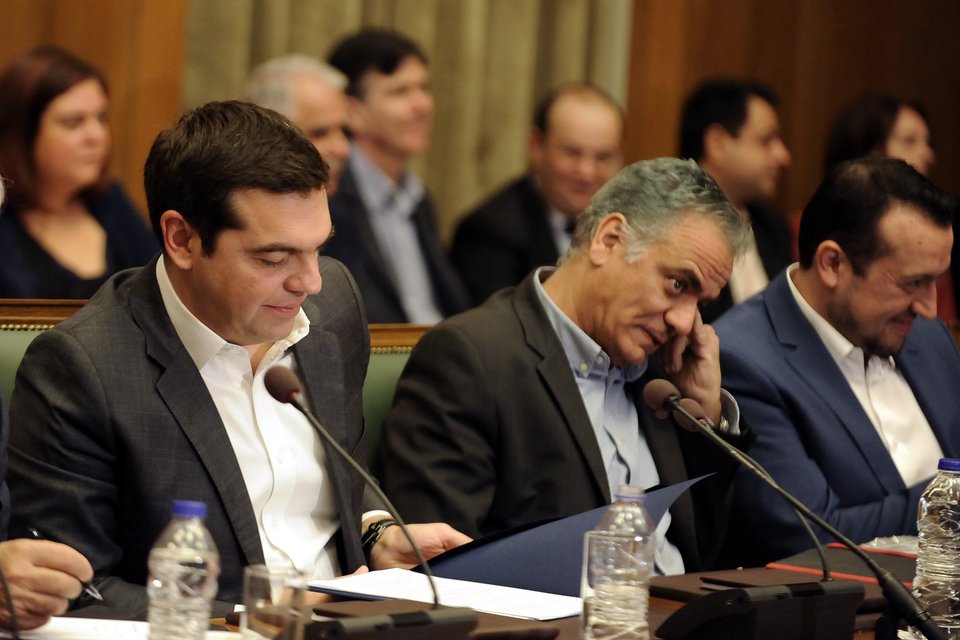 Το νέο υπουργικό συμβούλιο -Τα χαμόγελα της Αχτσιόγλου και το ντύσιμο του Ζουράρι [εικόνες] | iefimerida.gr 10