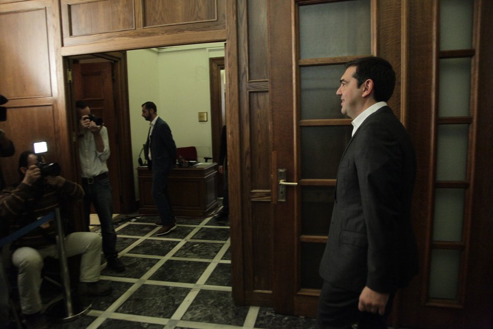 Το νέο υπουργικό συμβούλιο -Τα χαμόγελα της Αχτσιόγλου και το ντύσιμο του Ζουράρι [εικόνες] | iefimerida.gr 12