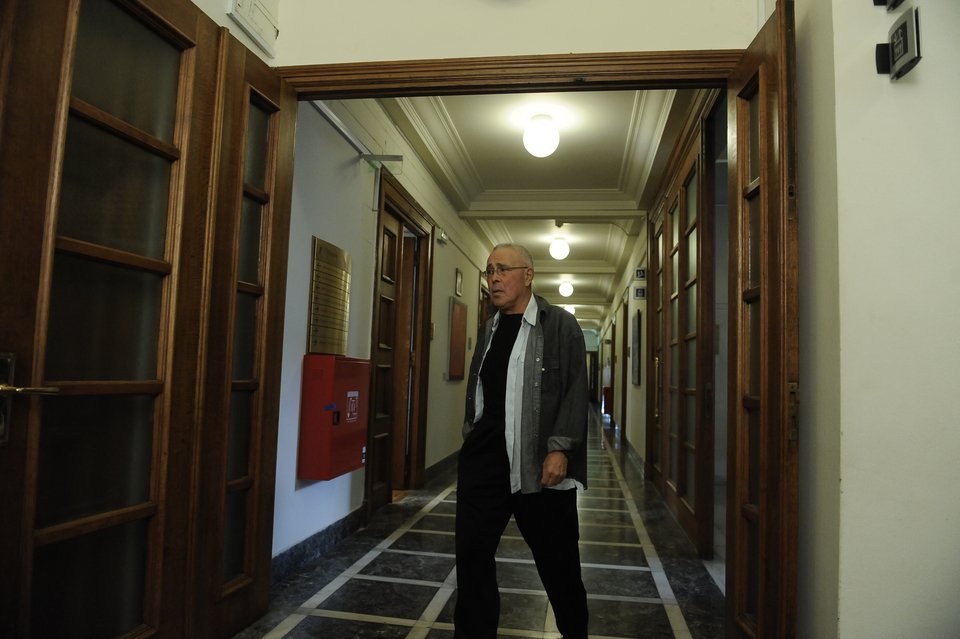 Το νέο υπουργικό συμβούλιο -Τα χαμόγελα της Αχτσιόγλου και το ντύσιμο του Ζουράρι [εικόνες] | iefimerida.gr 4