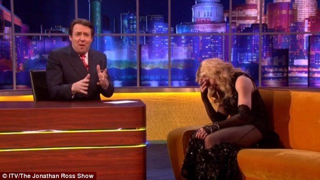 Σοκαριστική δήλωση από τη Madonna: Θα άφηνα τα παιδιά μου να κάνουν ναρκωτικά [εικόνες] | iefimerida.gr 2