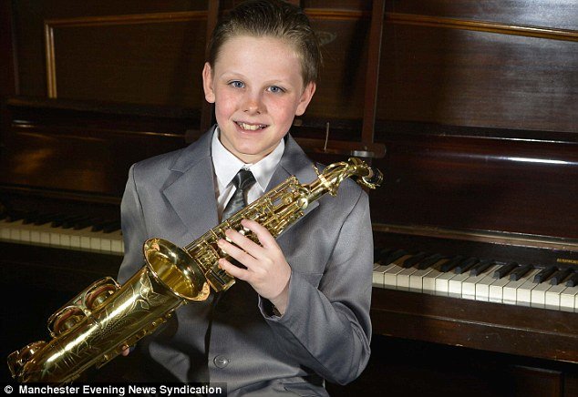 11χρονος ντύθηκε «50 αποχρώσεις του Γκρι» -Τον έδιωξαν από το πάρτι [εικόνες] | iefimerida.gr 3