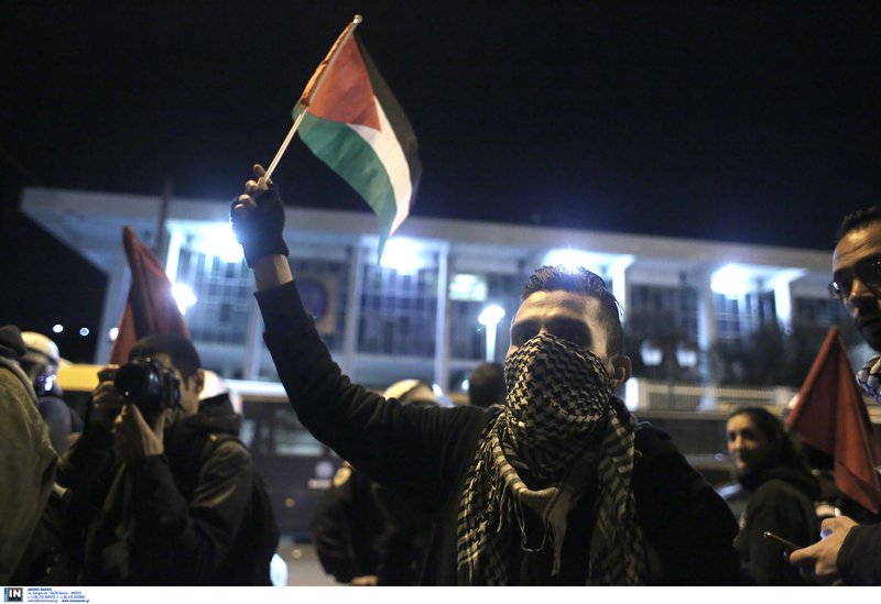 Πορεία διαμαρτυρίας Παλαιστινίων στην αμερικανική πρεσβεία [εικόνες] | iefimerida.gr 2