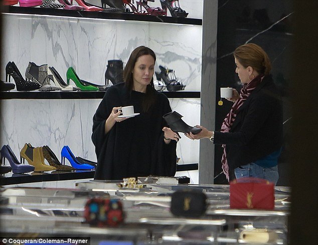 Η Αντζελίνα Τζολί χωρίς μακιγιάζ -Φυσική, καθηλωτική ομορφιά [εικόνες] | iefimerida.gr 5