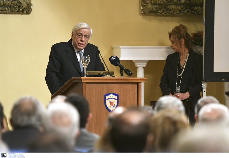Παυλόπουλος: Οι Ενοπλες Δυνάμεις είναι ικανές να υπερασπιστούν την Ιστορία και το παρόν μας | iefimerida.gr 0