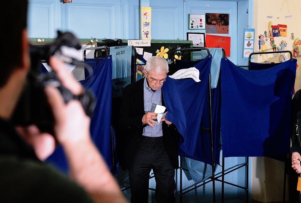 Σε λίγη ώρα τα πρώτα exit poll- Κορυφώνεται η αγωνία των κομμάτων | iefimerida.gr 1