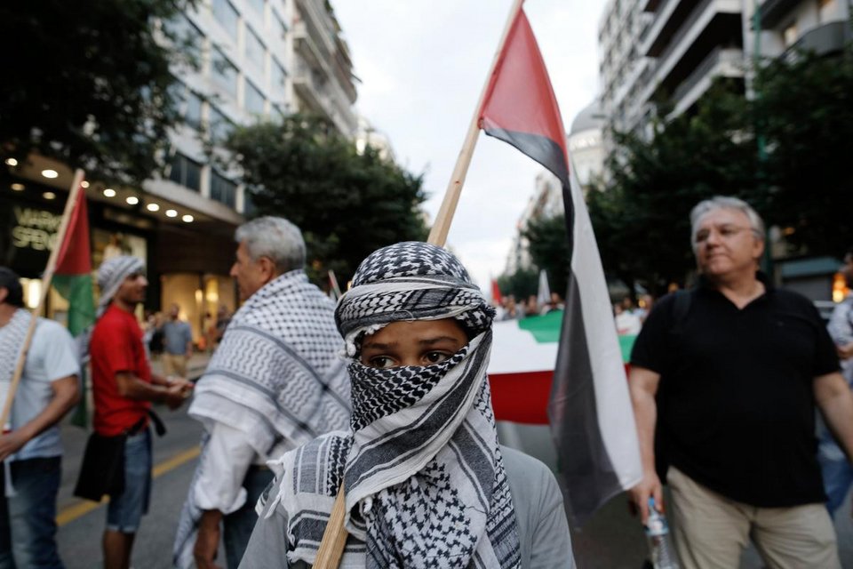 Τα γεγονότα που σημάδεψαν την Ελλάδα το 2014 μέσα από 73 φωτογραφίες [εικόνες] | iefimerida.gr 24