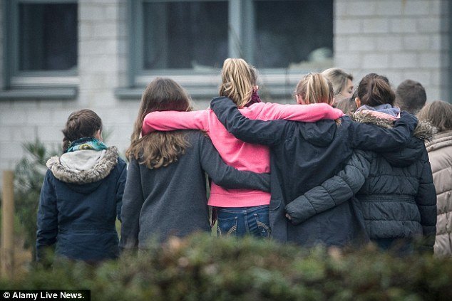 Σπαρακτικό - Τα γραπτά μηνύματα που έστελναν οι Γερμανοί μαθητές κατά τη διάρκεια της μοιραίας πτήσης [εικόνες] | iefimerida.gr 5