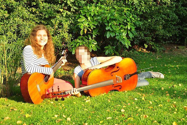 Σπαρακτικό - Τα γραπτά μηνύματα που έστελναν οι Γερμανοί μαθητές κατά τη διάρκεια της μοιραίας πτήσης [εικόνες] | iefimerida.gr 2