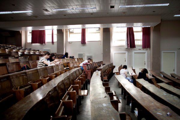 Οδοιπορικό των NY Times: Η Ελλάδα είναι μια χώρα που έχει ήδη πτωχεύσει | iefimerida.gr 0