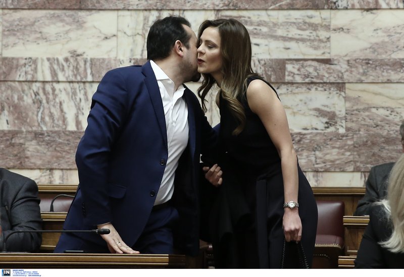 Τα παραλειπόμενα της Κ.Ο. του ΣΥΡΙΖΑ -Η... θεριακλού και το σακίδιο που έκανε μόδα ο Τσακαλώτος [εικόνες] | iefimerida.gr 4