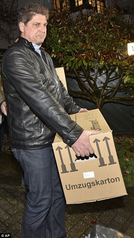 Νέο σενάριο - Ο Andreas Lubitz έριξε το αεροπλάνο λόγω ερωτικής απογοήτευσης | iefimerida.gr 2