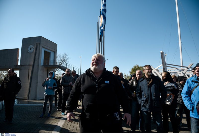 «Μπουτάρη, παραιτήσου» -Συγκέντρωση διαμαρτυρίας για τις δηλώσεις του για το Σκοπιανό [εικόνες & βίντεο] | iefimerida.gr 2