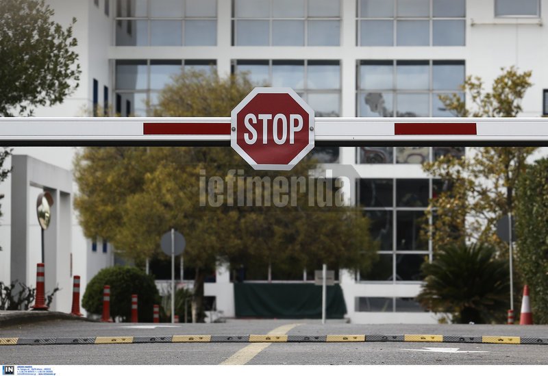 Το βίντεο της επίθεσης του Ρουβίκωνα στα γραφεία της Novartis | iefimerida.gr 2