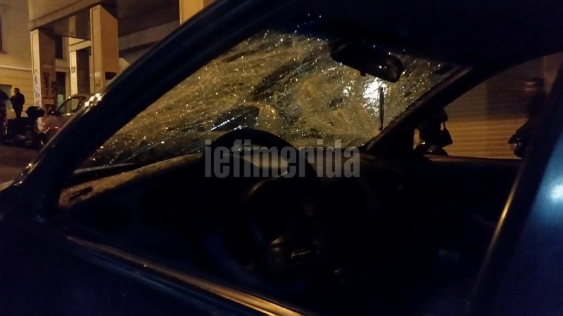 Φωτογραφίες από την καταδρομική επίθεση στον εκδοτικό οίκο στο Κολωνάκι | iefimerida.gr 5