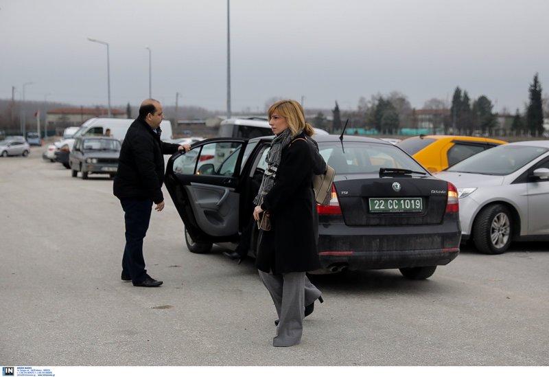 Στην Αδριανούπολη οι γονείς των δύο Ελλήνων στρατιωτικών [εικόνες] | iefimerida.gr 2
